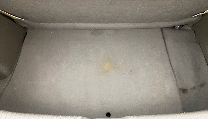 2013 Hyundai i10 SPORTZ 1.2 AT, Petrol, Automatic, 21,592 km, Boot Inside