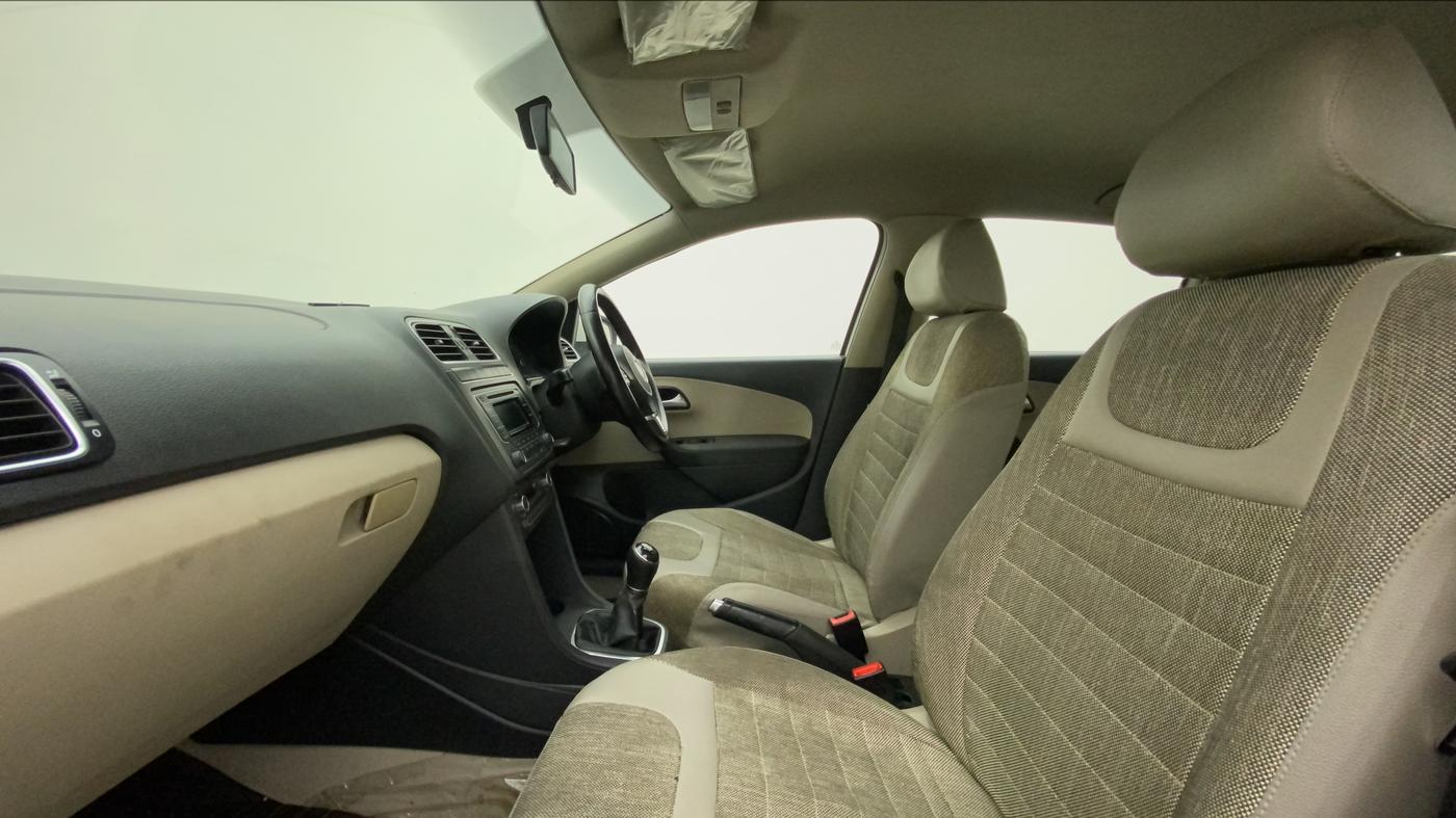 2014 Volkswagen Polo HIGHLINE1.2L, Petrol, Manual, 69,527 km, Right Side Front Door Cabin