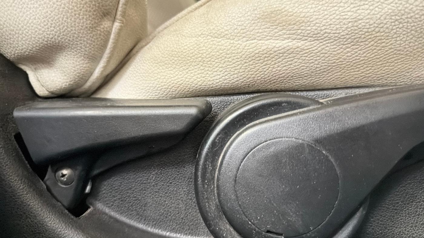2018 Tata NEXON XZA PLUS PETROL, Petrol, Automatic, 74,243 km, Driver Side Adjustment Panel