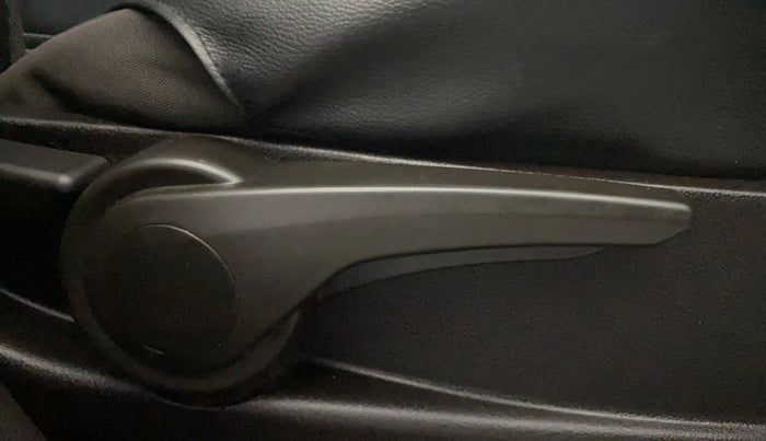 2014 Tata Zest XMS PETROL, Petrol, Manual, 33,924 km, Driver Side Adjustment Panel