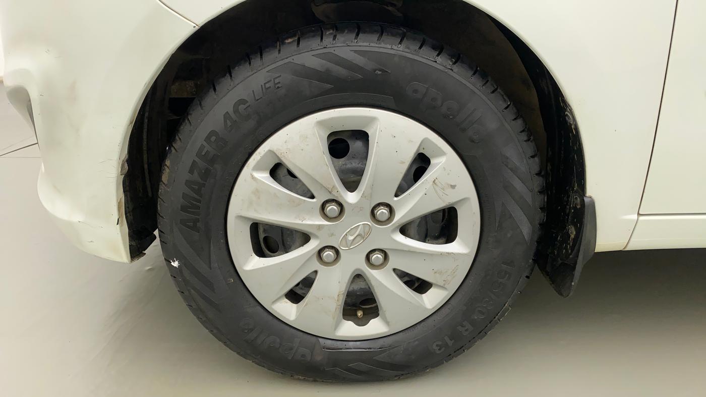 2011 Hyundai i10 MAGNA 1.2, Petrol, Manual, 42,588 km, Left Front Wheel