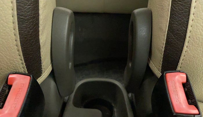 2011 Hyundai i10 MAGNA 1.2, Petrol, Manual, 42,588 km, Driver Side Adjustment Panel