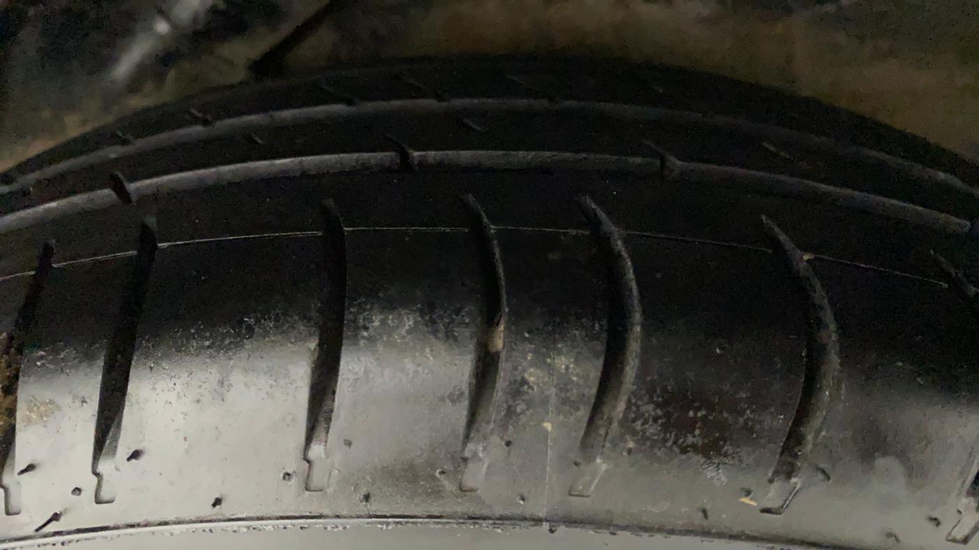 2011 Hyundai i10 MAGNA 1.2, Petrol, Manual, 42,588 km, Left Rear Tyre Tread