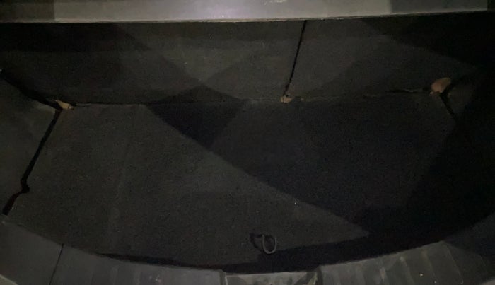 2013 Maruti Wagon R 1.0 VXI, Petrol, Manual, 70,066 km, Boot Inside