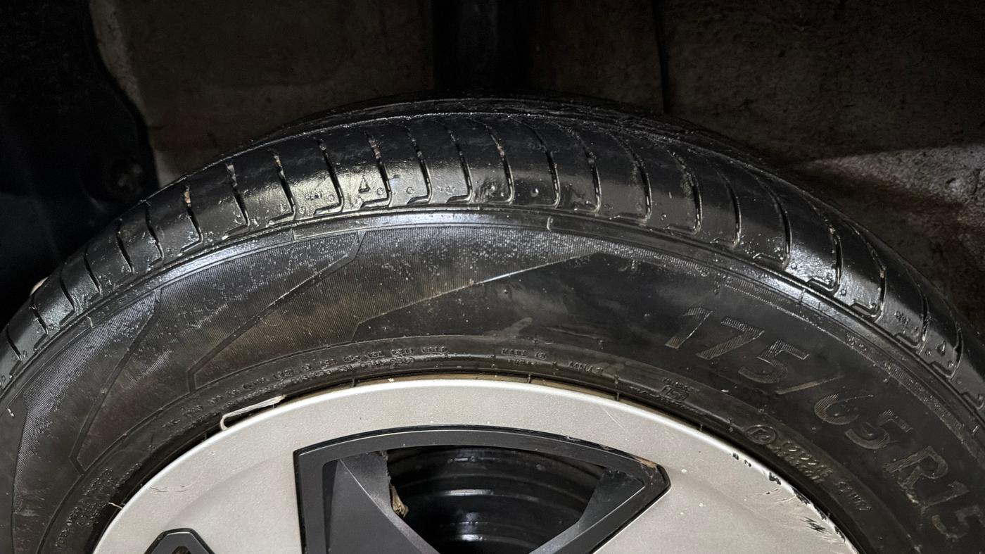 2025 Hyundai EXTER SX 1.2 MT Hy-CNG Duo , CNG, Manual, 29,408 km, Right Rear Tyre Tread