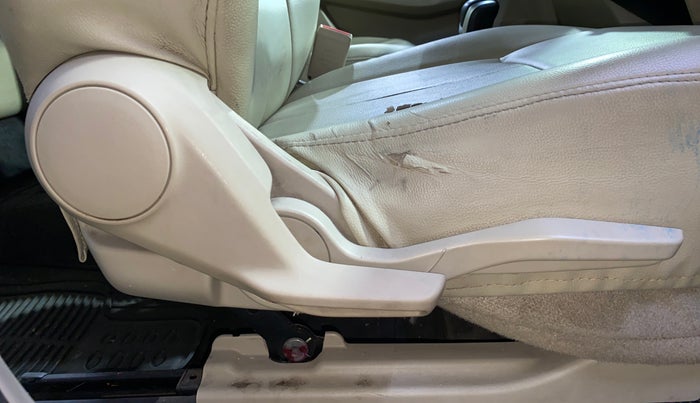 2019 Maruti Dzire VXI AMT, Petrol, Automatic, 25,666 km, Driver Side Adjustment Panel