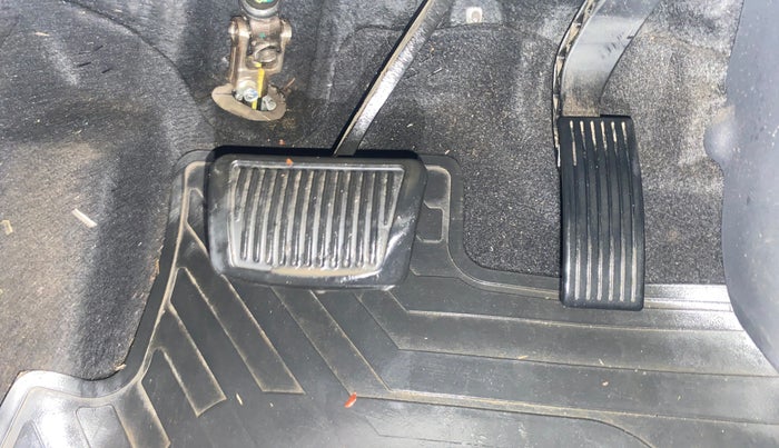 2021 Hyundai AURA SX PLUS 1.2 AMT, Petrol, Automatic, 93,830 km, Pedals