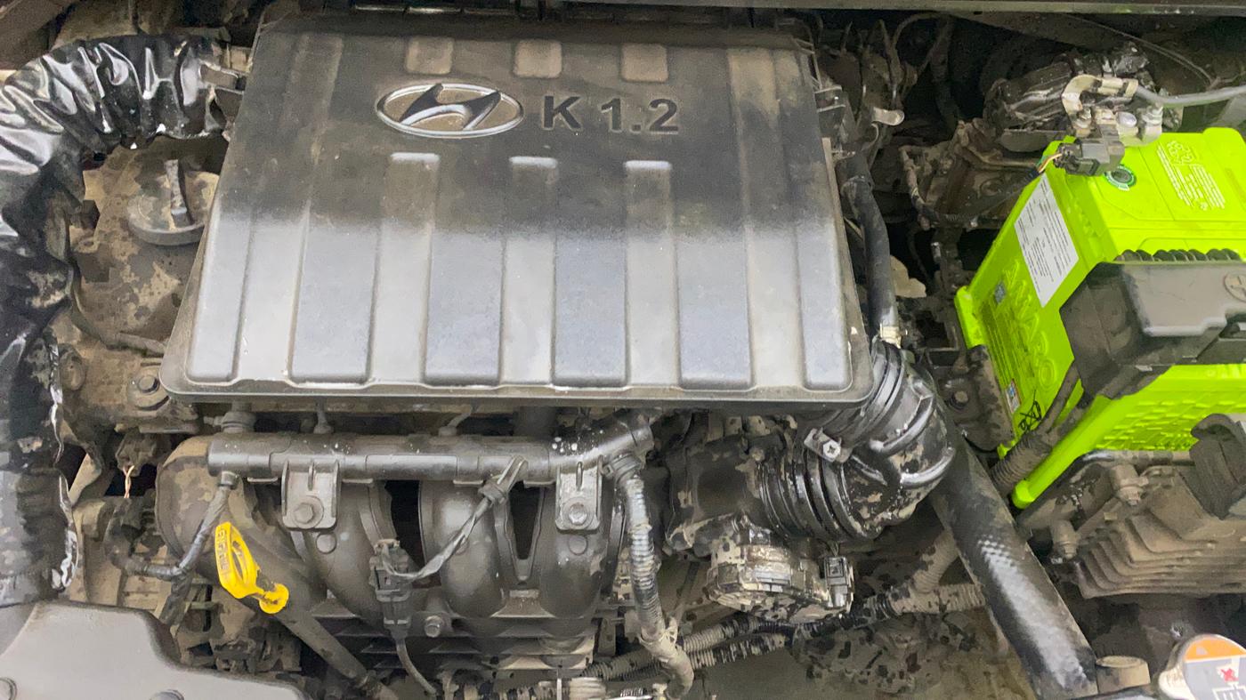 2021 Hyundai AURA SX PLUS 1.2 AMT, Petrol, Automatic, 93,864 km, Engine View