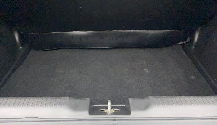 2019 Maruti Swift VXI, Petrol, Manual, 44,583 km, Boot Inside