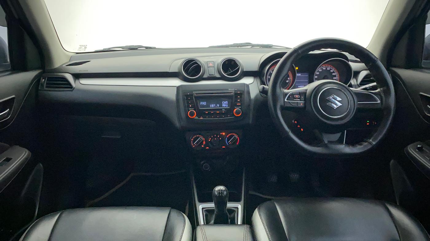 2019 Maruti Swift VXI, Petrol, Manual, 44,583 km, Dashboard