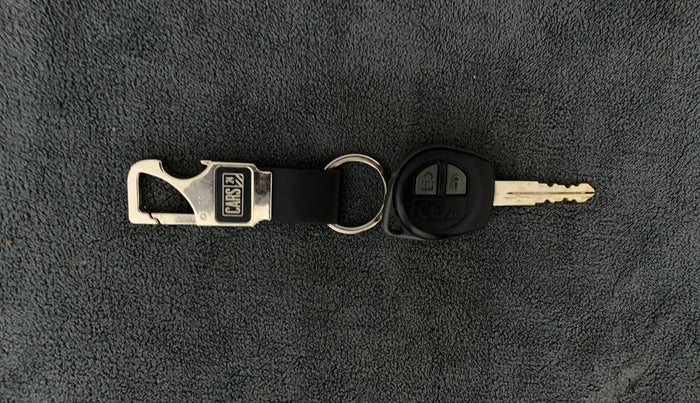 2019 Maruti Swift VXI, Petrol, Manual, 44,583 km, Key Close Up