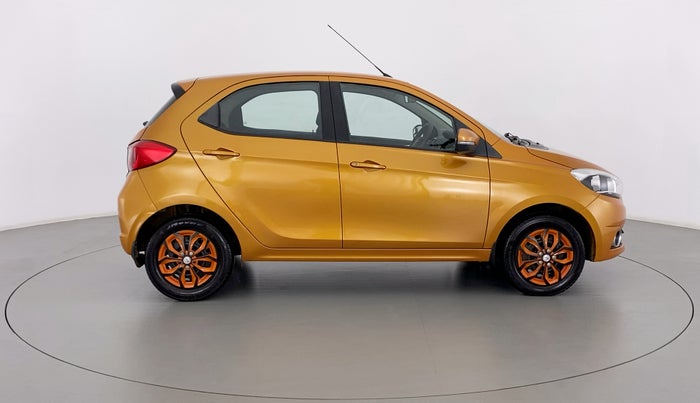 2018 Tata Tiago XZ 1.2 REVOTRON, Petrol, Manual, 52,035 km, Right Side View