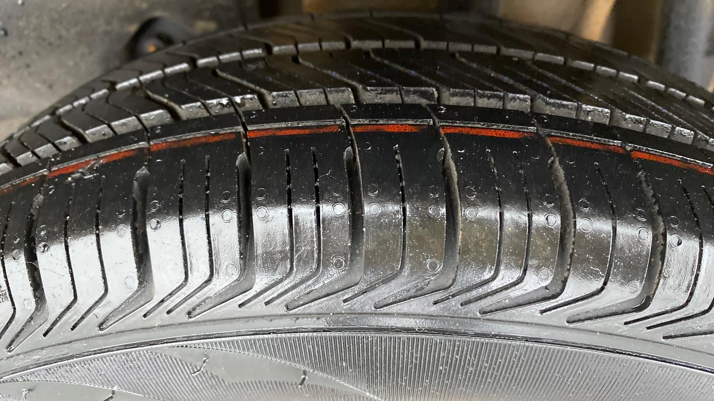 2018 Tata Tiago XZ 1.2 REVOTRON, Petrol, Manual, 52,035 km, Left Rear Tyre Tread