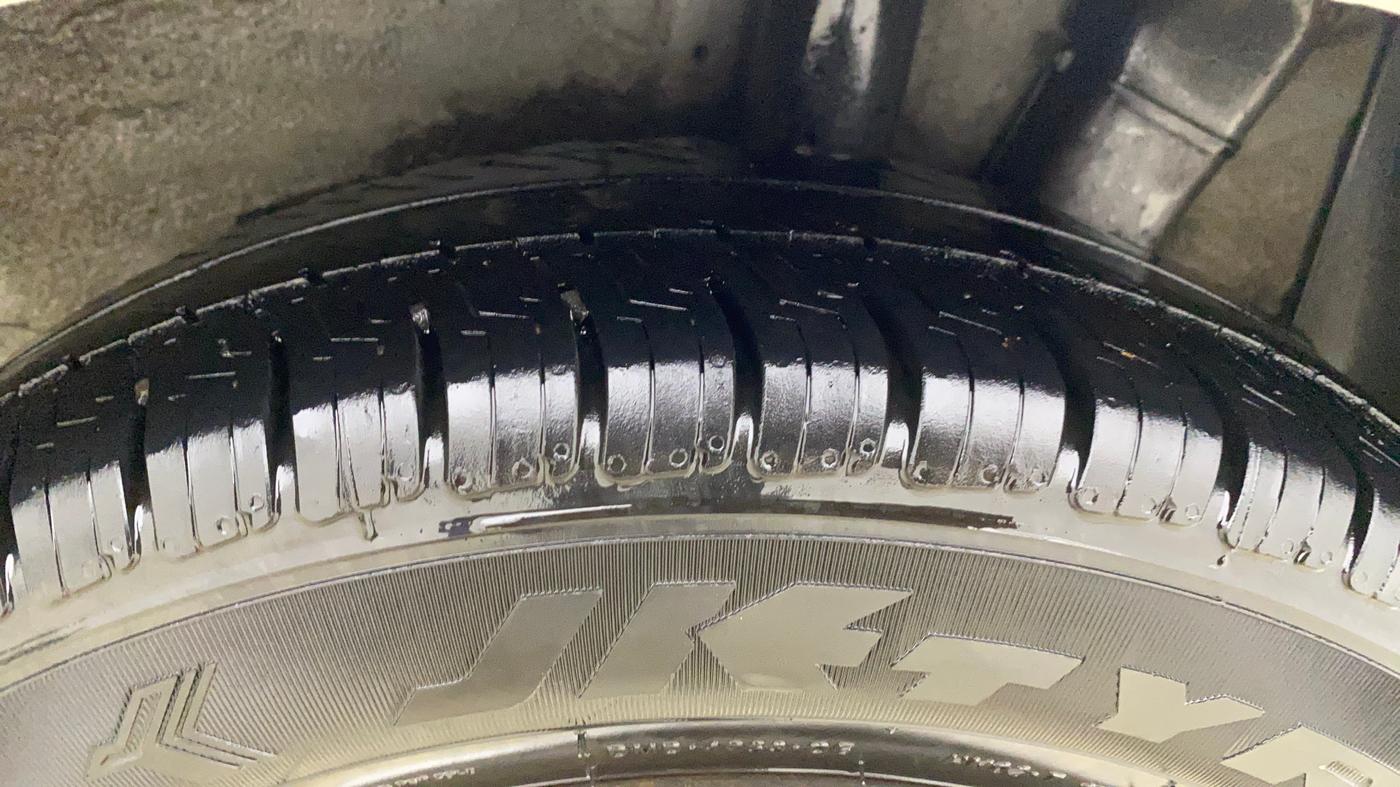 2014 Hyundai Xcent S 1.2, Petrol, Manual, 1,17,926 km, Left Rear Tyre Tread