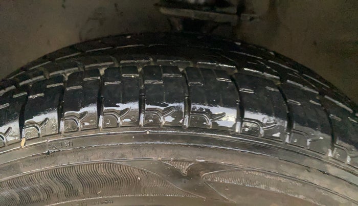 2018 Maruti Alto K10 VXI, Petrol, Manual, 87,853 km, Left Front Tyre Tread
