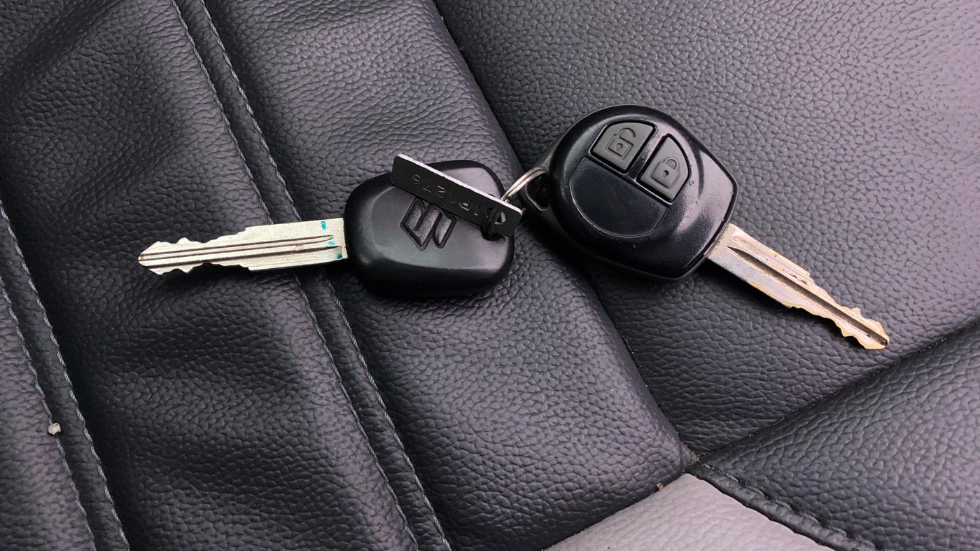 2016 Maruti Alto 800 VXI, Petrol, Manual, 34,636 km, Key Close Up