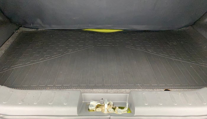 2016 Maruti Alto 800 VXI, Petrol, Manual, 34,636 km, Boot Inside