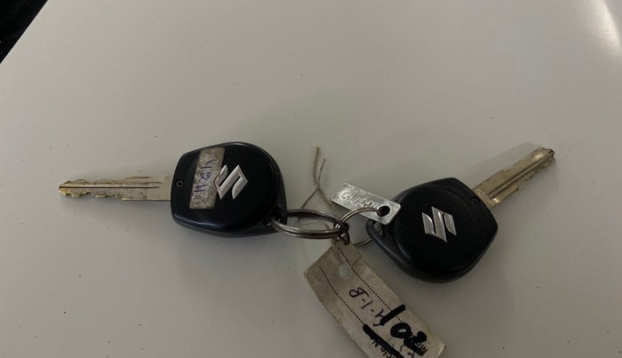 2015 Maruti Wagon R 1.0 VXI, Petrol, Manual, 49,111 km, Key Close Up