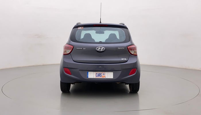 2015 Hyundai Grand i10 SPORTZ 1.2 KAPPA VTVT, Petrol, Manual, 61,975 km, Back/Rear
