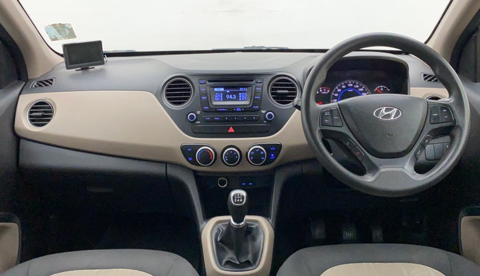 2015 Hyundai Grand i10 SPORTZ 1.2 KAPPA VTVT, Petrol, Manual, 61,975 km, Dashboard
