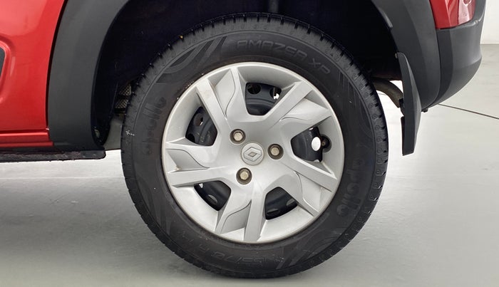 2021 Renault Kwid 1.0 RXT Opt AT, Petrol, Automatic, 14,312 km, Left Rear Wheel