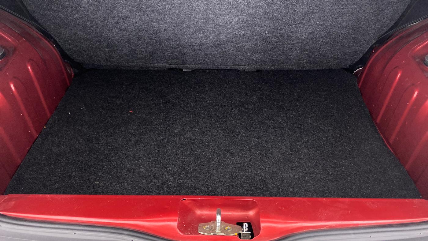 2021 Renault Kwid 1.0 RXT Opt AT, Petrol, Automatic, 14,312 km, Boot Inside