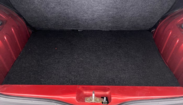 2021 Renault Kwid 1.0 RXT Opt AT, Petrol, Automatic, 14,312 km, Boot Inside