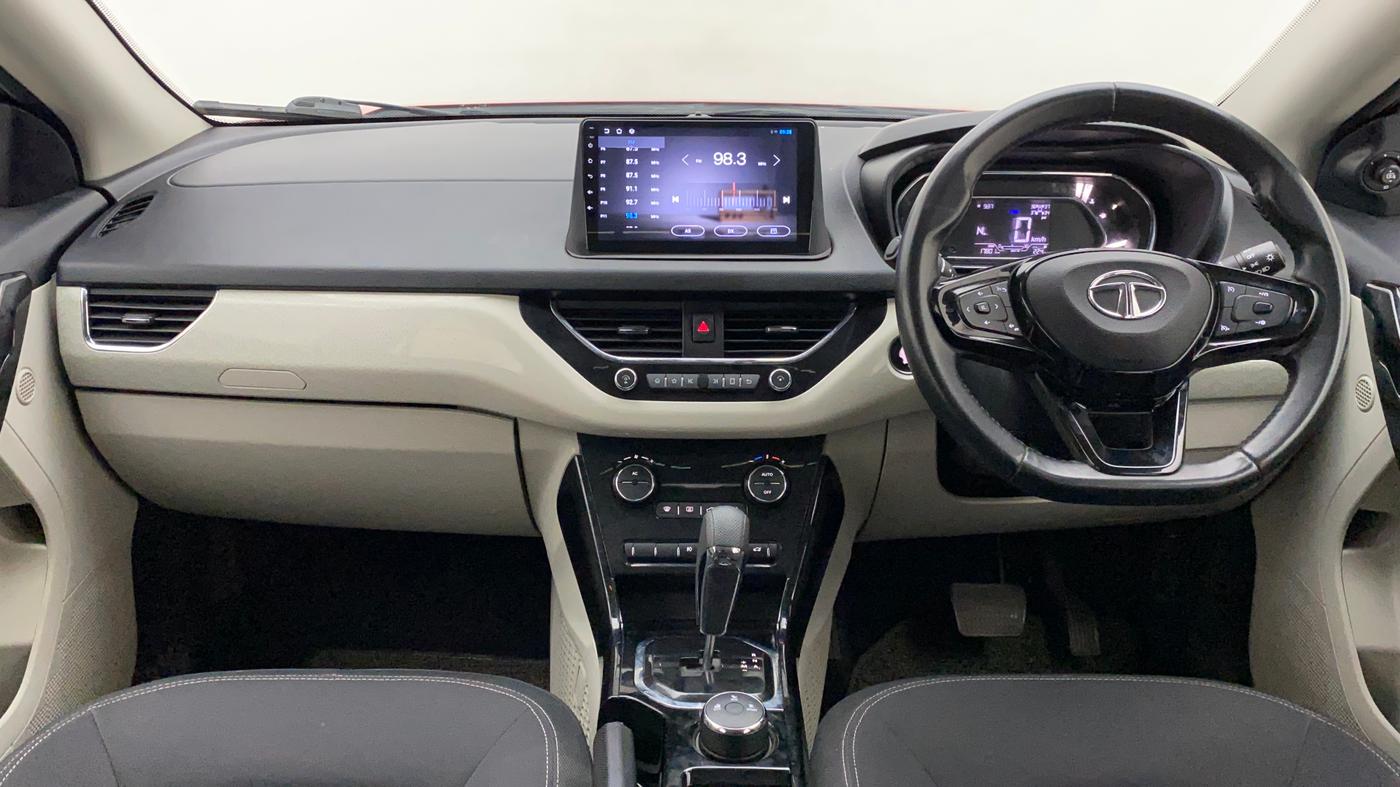 2020 Tata NEXON XZA PLUS SUNROOF PETROL, Petrol, Automatic, 17,921 km, Dashboard
