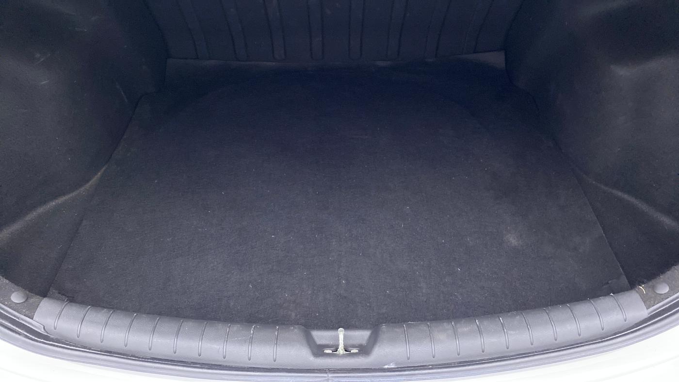 2018 Hyundai Verna 1.6 CRDI SX + AT, Diesel, Automatic, 66,035 km, Boot Inside
