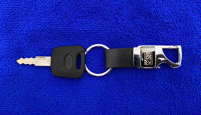 2016 Datsun Redi Go T (O), Petrol, Manual, 14,181 km, Key Close Up