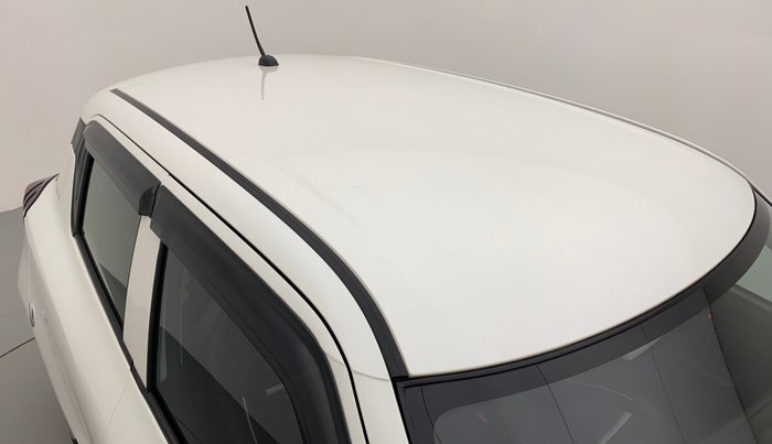 2021 Maruti Swift LXI D, Petrol, Manual, 17,691 km, Roof