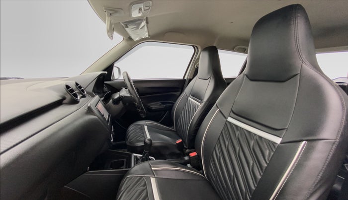2021 Maruti Swift LXI D, Petrol, Manual, 17,691 km, Right Side Front Door Cabin
