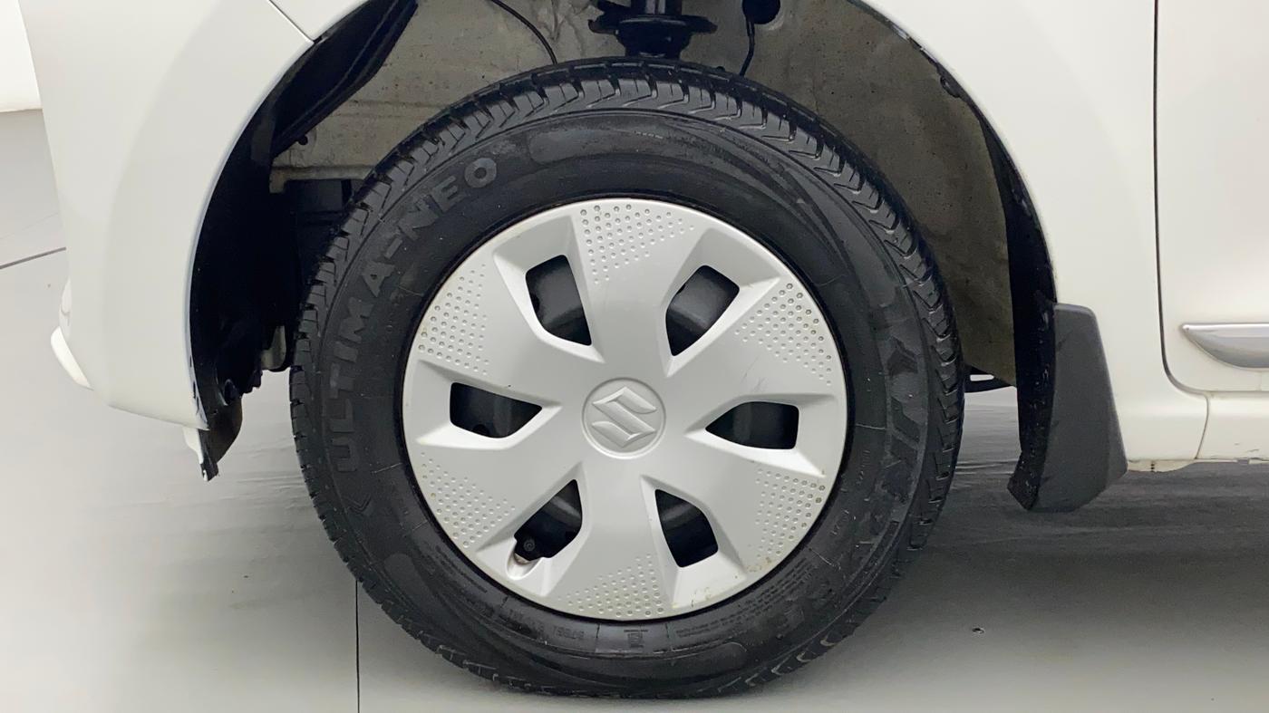 2022 Maruti Alto K10 VXI, Petrol, Manual, 6,186 km, Left Front Wheel