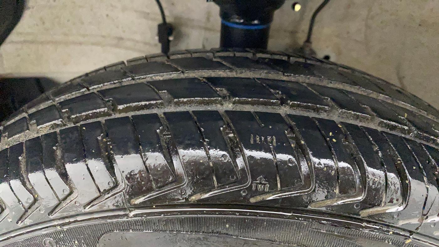 2022 Maruti Alto K10 VXI, Petrol, Manual, 6,186 km, Left Front Tyre Tread