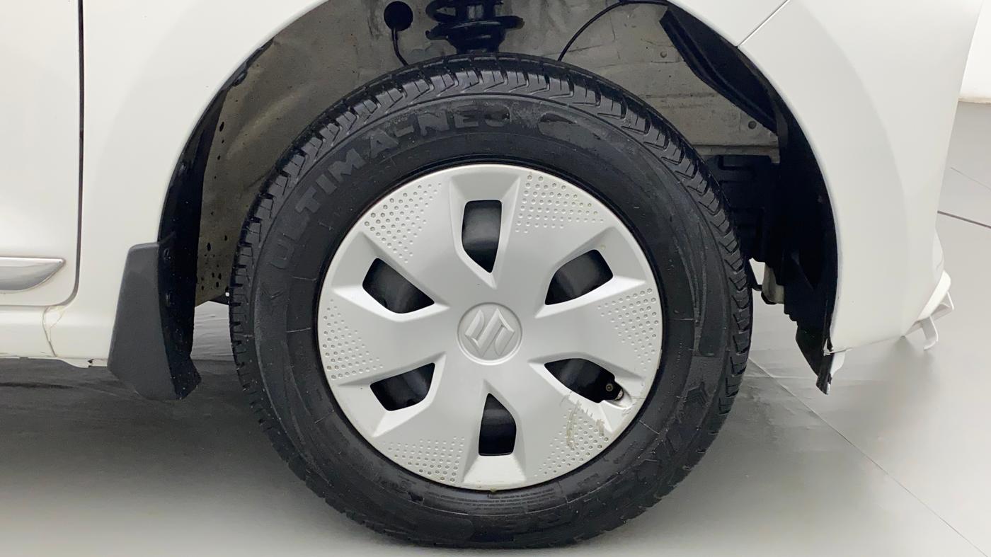 2022 Maruti Alto K10 VXI, Petrol, Manual, 6,186 km, Right Front Wheel
