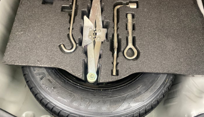 2016 Honda Jazz 1.2L I-VTEC E, Petrol, Manual, 62,948 km, Spare Tyre