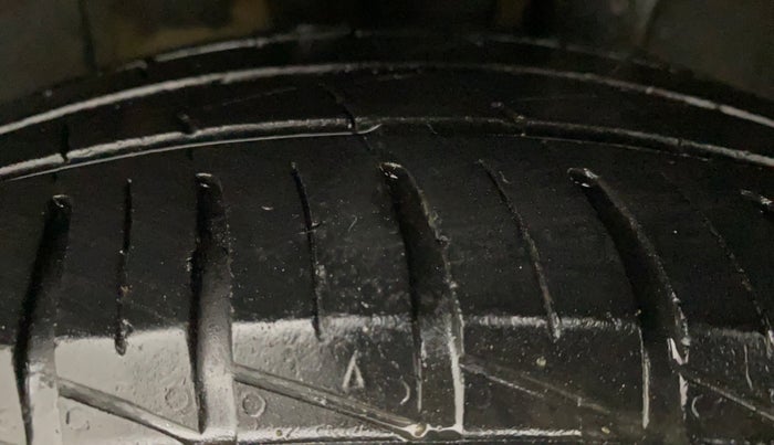 2021 Hyundai AURA S 1.2 CNG, CNG, Manual, 26,014 km, Left Rear Tyre Tread