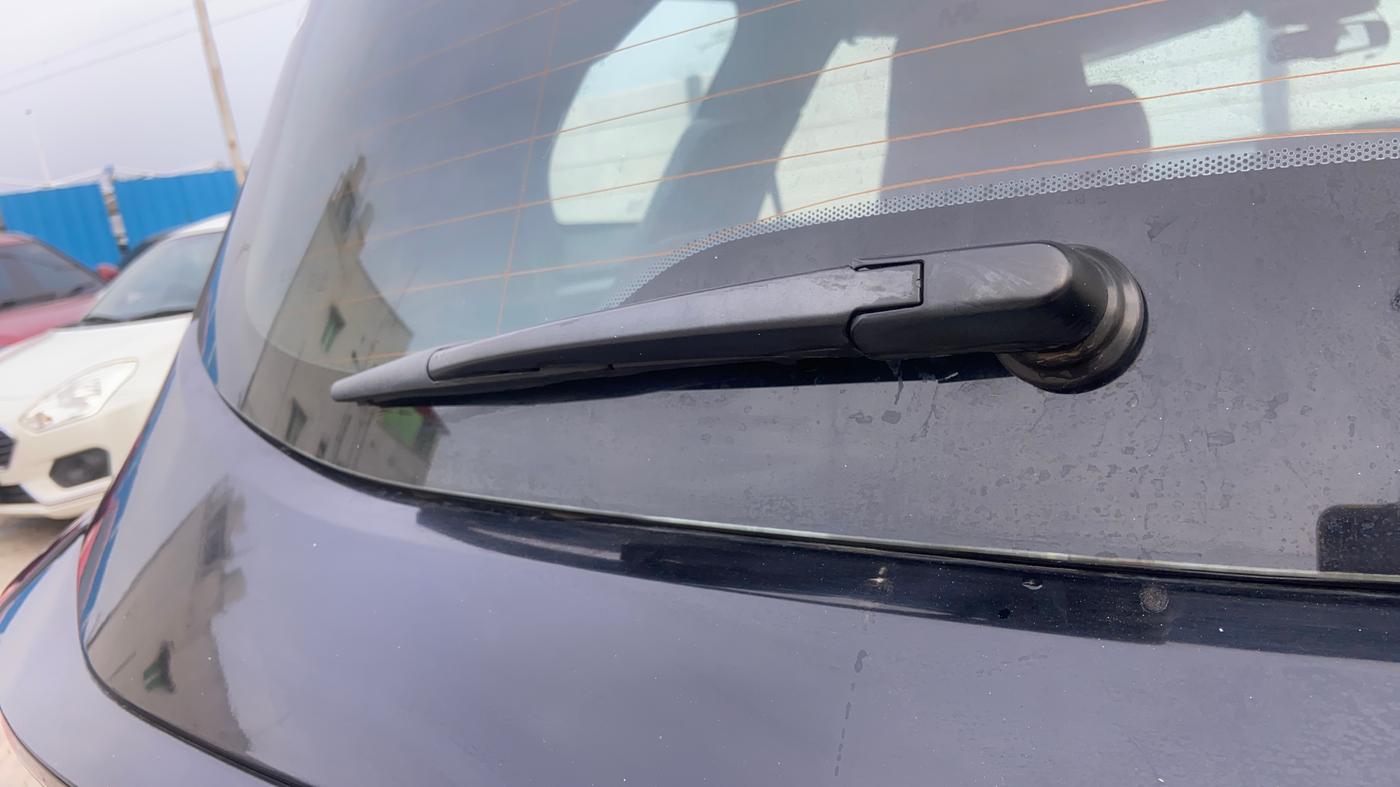 2024 Tata Safari ACCOMPLISHED PLUS DARK EDITION, Diesel, Manual, 44,296 km, Rear Wiper