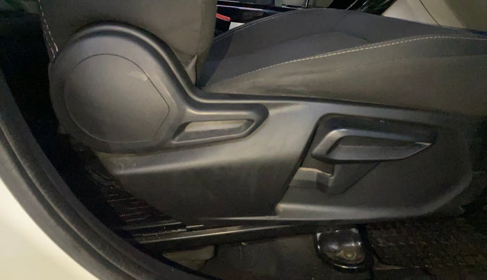 2022 Tata NEXON XZA PLUS PETROL, Petrol, Automatic, 62,499 km, Driver Side Adjustment Panel