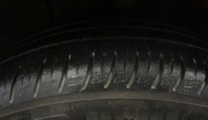 2024 Hyundai VENUE N LINE N8 1.0 TURBO DCT, Petrol, Automatic, 75,358 km, Left Front Tyre Tread