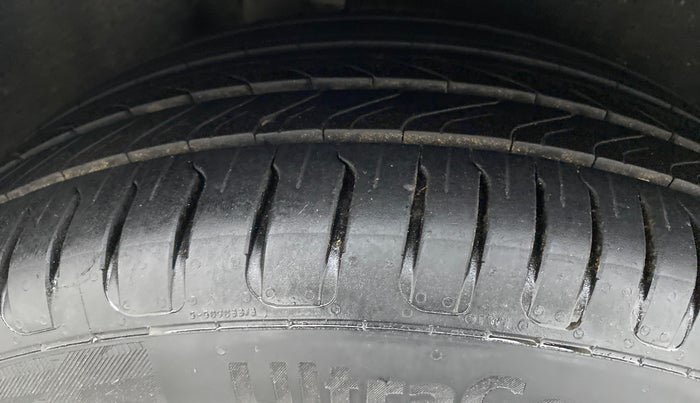2018 Ford Ecosport TITANIUM + 1.5L PETROL AT, Petrol, Automatic, 64,621 km, Right Rear Tyre Tread