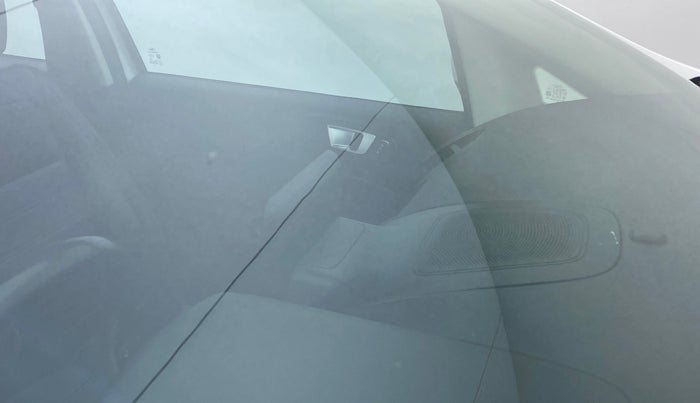 2018 Ford Ecosport TITANIUM + 1.5L PETROL AT, Petrol, Automatic, 64,621 km, Front windshield - Minor spot on windshield