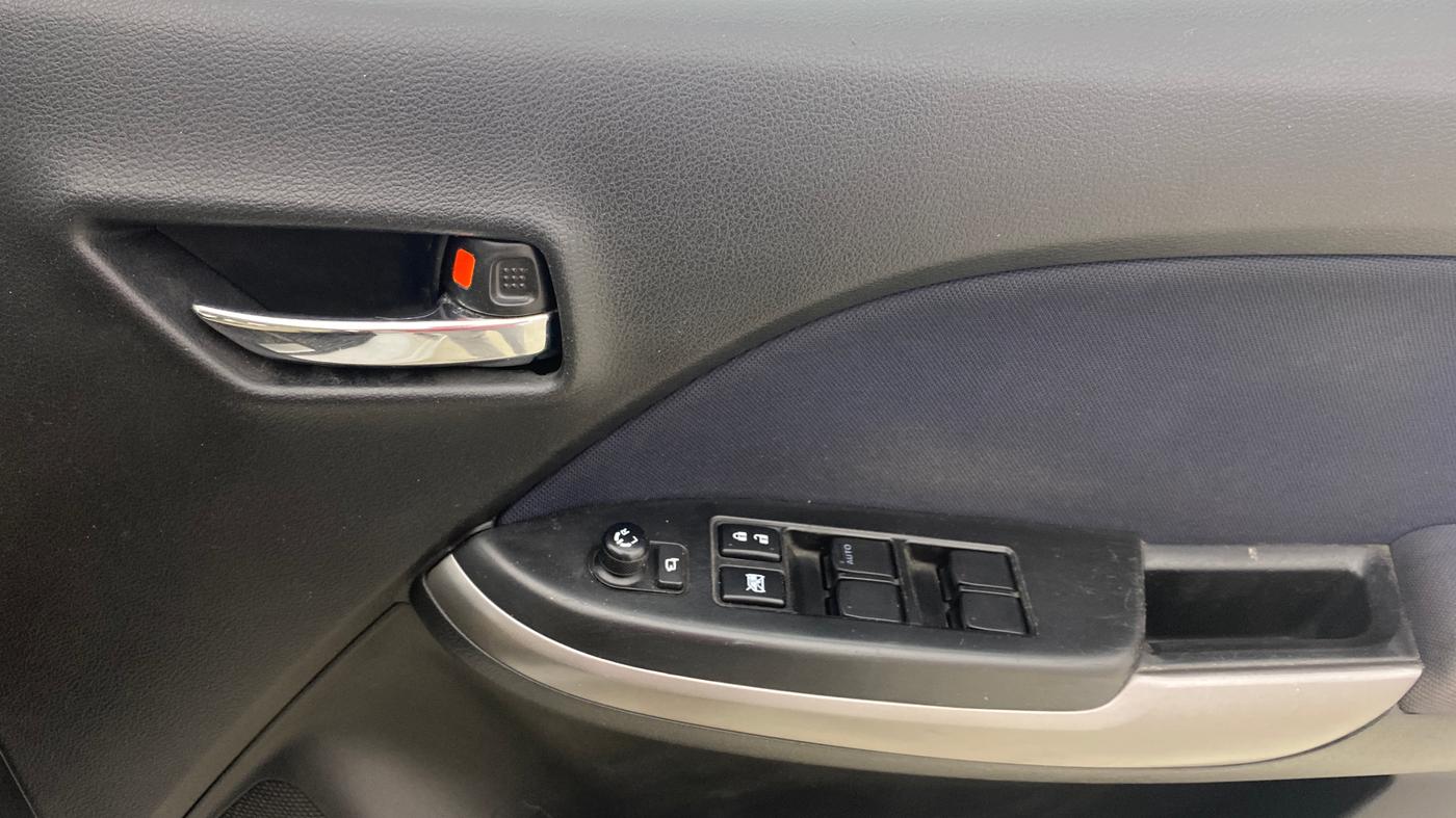 2020 Toyota Glanza G, Petrol, Manual, 69,962 km, Driver Side Door Panels Control