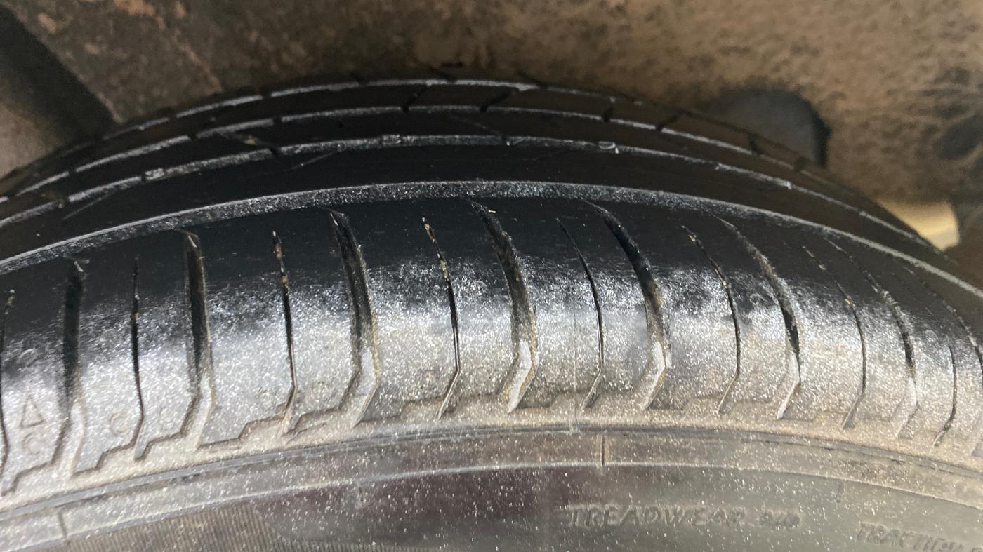 2020 Toyota Glanza G, Petrol, Manual, 69,962 km, Right Rear Tyre Tread
