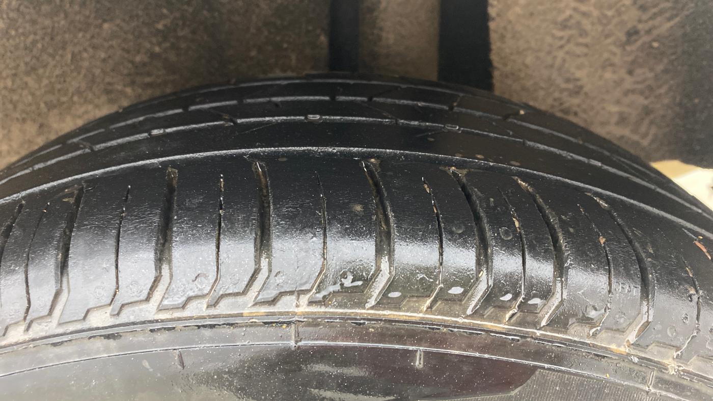 2020 Toyota Glanza G, Petrol, Manual, 69,962 km, Left Rear Tyre Tread