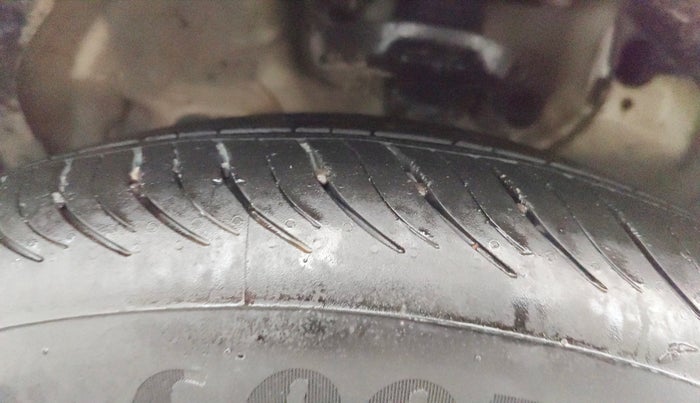 2020 KIA SELTOS GTX PLUS AT 1.5 DIESEL, Diesel, Automatic, 1,05,588 km, Left Front Tyre Tread