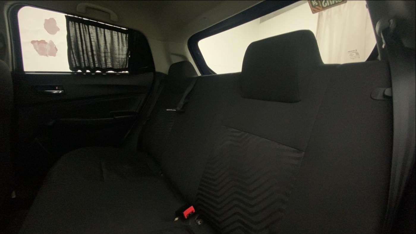 2018 Maruti Swift VXI, Petrol, Manual, 85,007 km, Right Side Rear Door Cabin