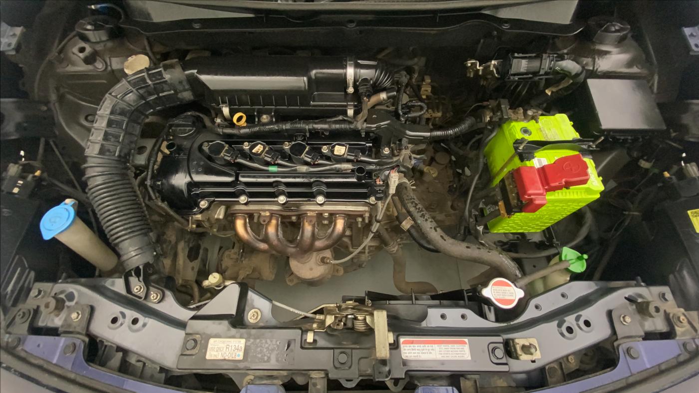 2018 Maruti Swift VXI, Petrol, Manual, 85,007 km, Open Bonet