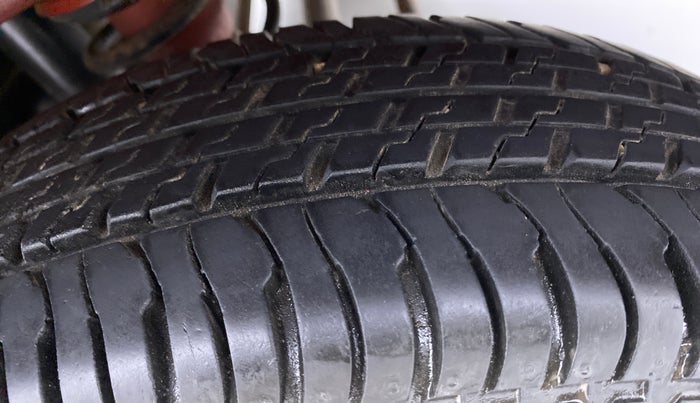 2013 Maruti Alto K10 VXI P, Petrol, Manual, 7,304 km, Right Rear Tyre Tread