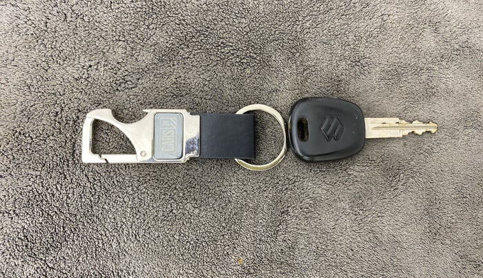 2013 Maruti Alto K10 VXI P, Petrol, Manual, 7,304 km, Key Close Up